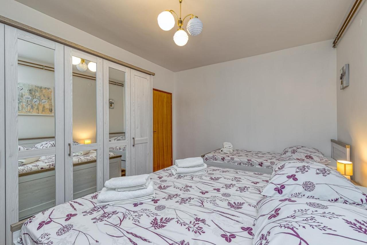 Emanuela With Private Pool Apartment Loborika Exterior foto