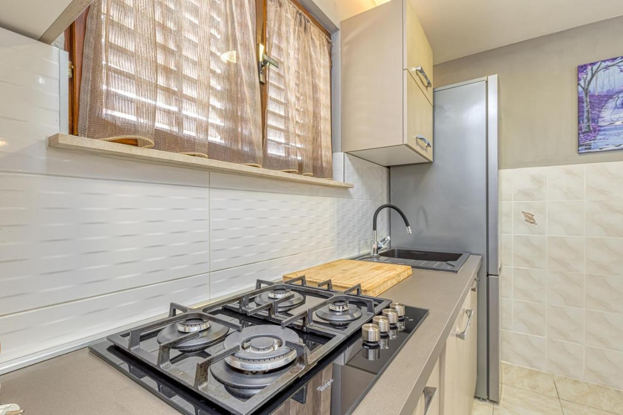 Emanuela With Private Pool Apartment Loborika Exterior foto