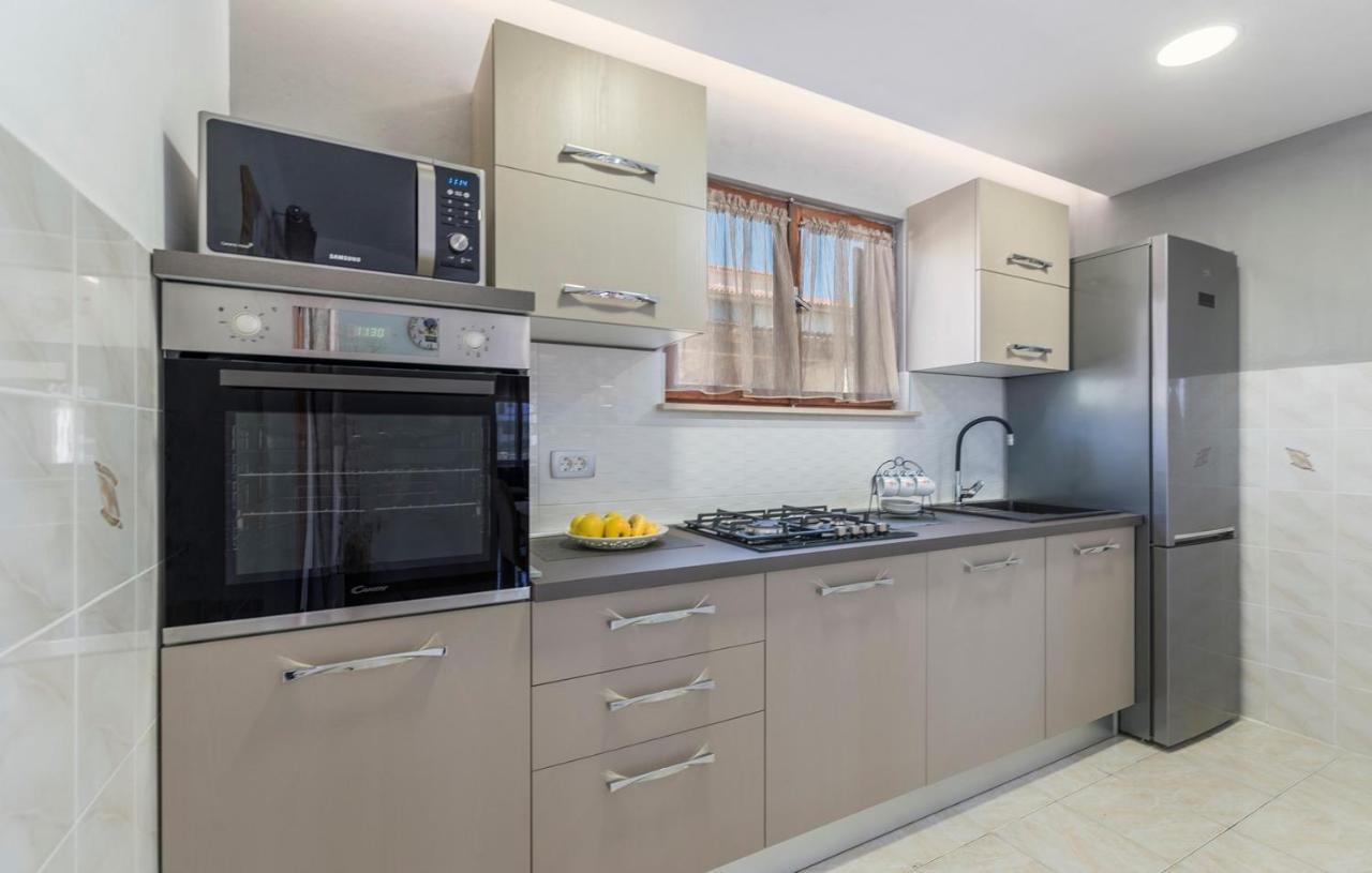 Emanuela With Private Pool Apartment Loborika Exterior foto